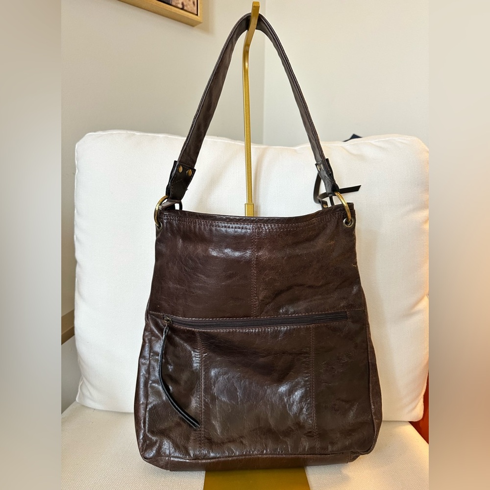 Nino BOSSI Brown Leather Shoulder Bag with Slouchy Design - Picture 2 of 5